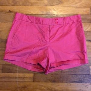 NWOT Vineyard Vines coral size 12 shorts